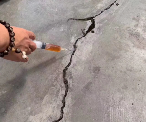 兴隆混凝土裂缝修补技术详解​